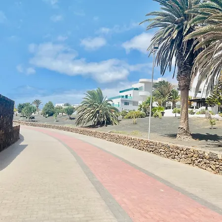 Trinity House En Playa Bastian Holiday home Costa Teguise