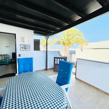 Holiday home Trinity House En Playa Bastian Costa Teguise