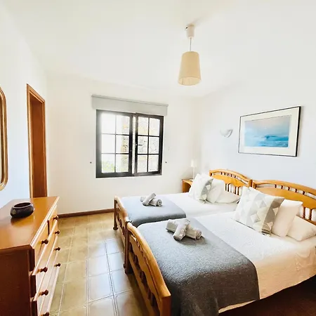 Trinity House En Playa Bastian Costa Teguise