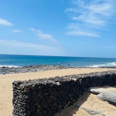 בית נופש Trinity House En Playa Bastian